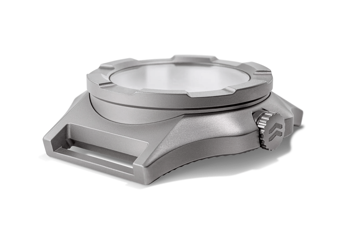 Prevail Onward Tactical steel case showing the fixed notched bezel and integrated lug bars