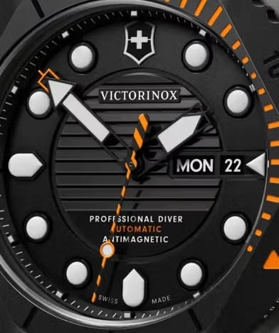 Victorinox Dive Pro Automatic dial