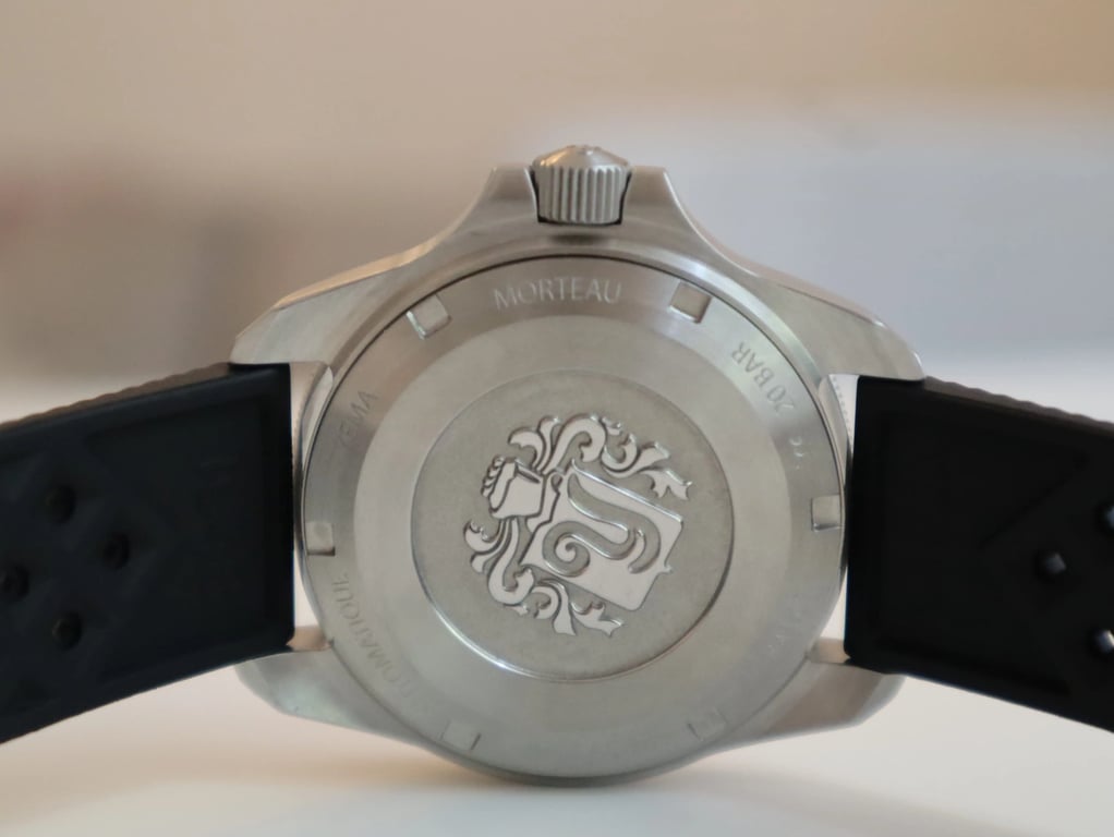 Yema Diver YDIV24-AMS caseback