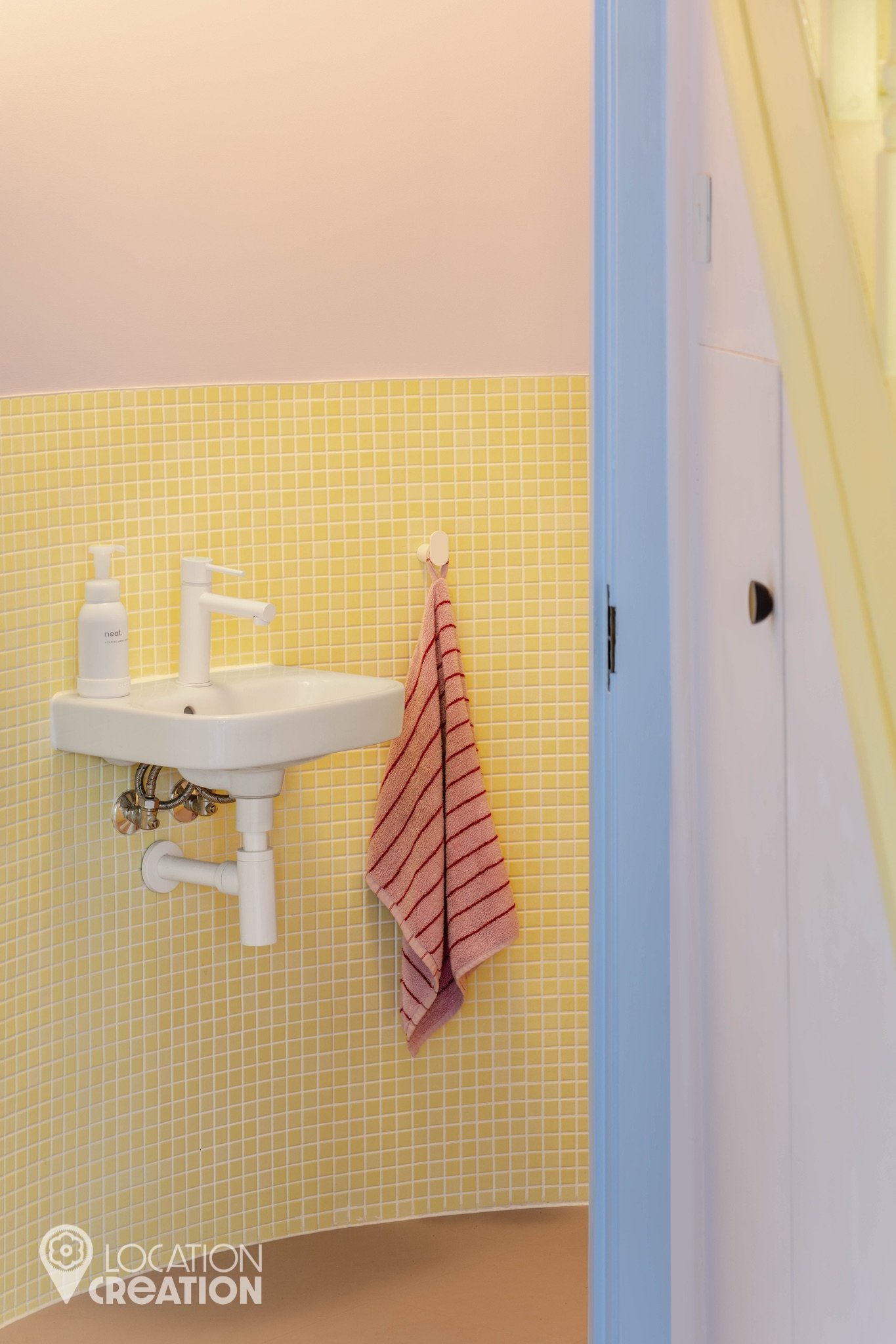 Location CreationPurple HouseLoo