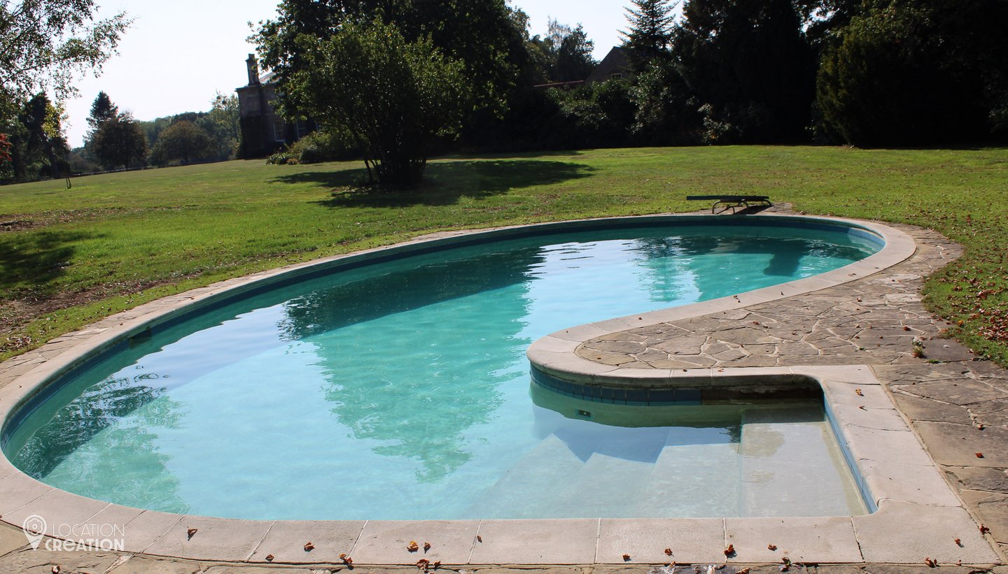 Location Creation Georgian Manor Kent Pool