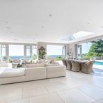 Location Creation Manor View Sofa