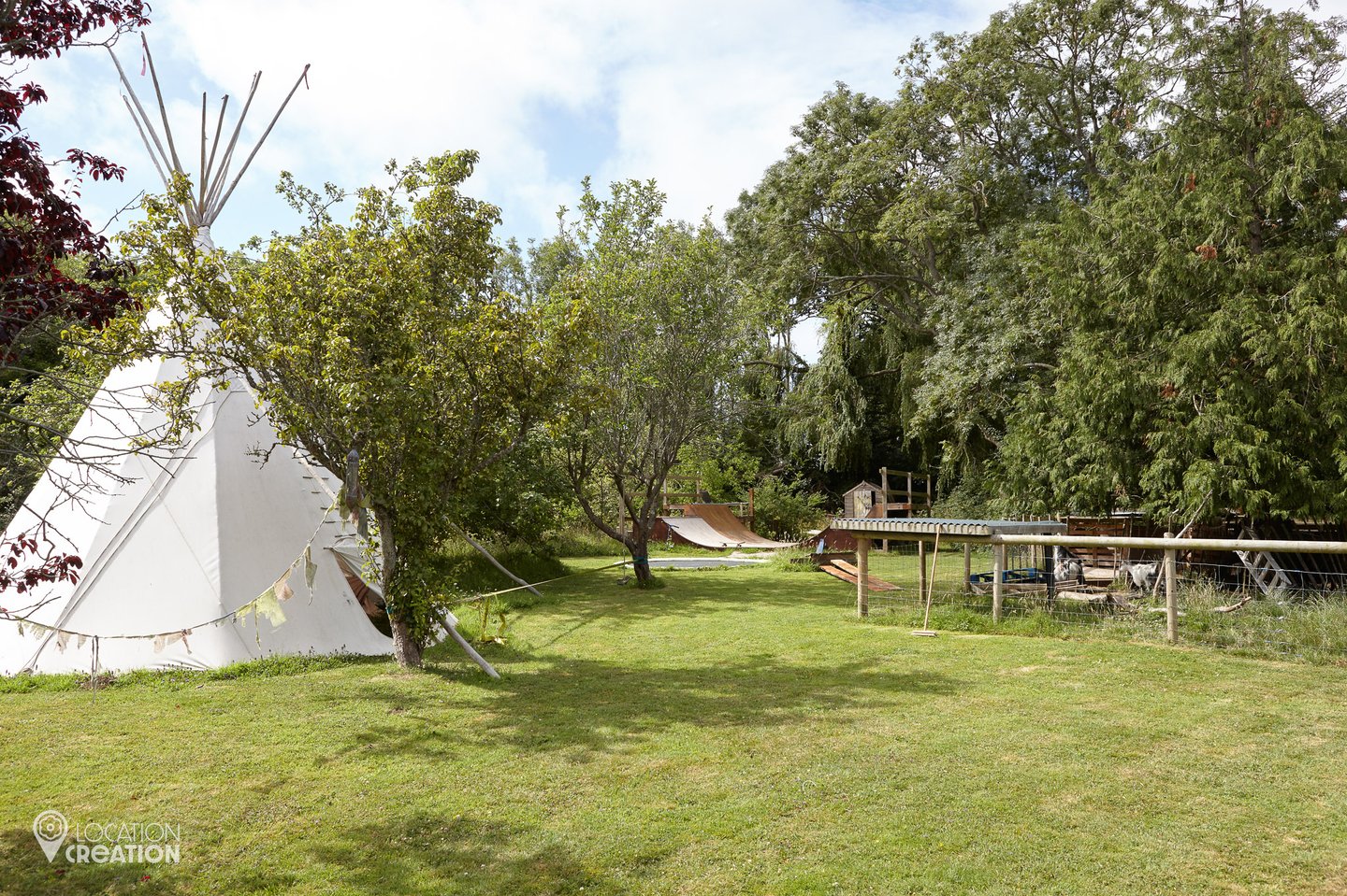 Location Creation Isle Of Wight Garden Tent