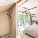 Black Barn CMbedroom