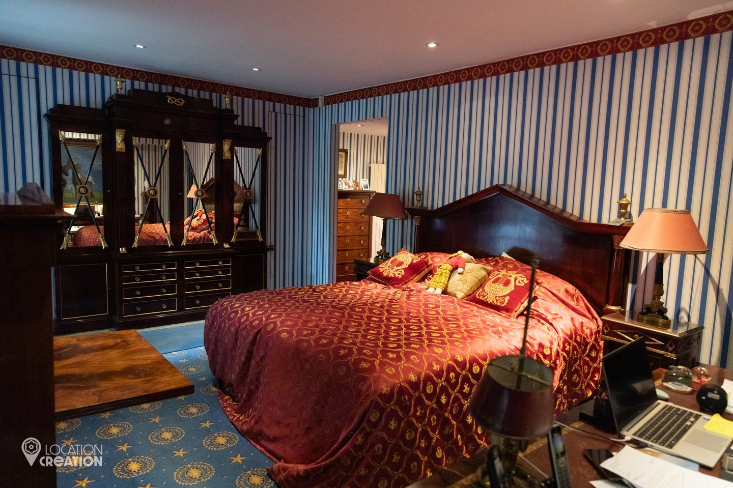 Location CretionEarls Court ParadiseMainbedroom