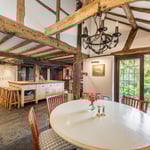 Location CreationLake Housekitchen