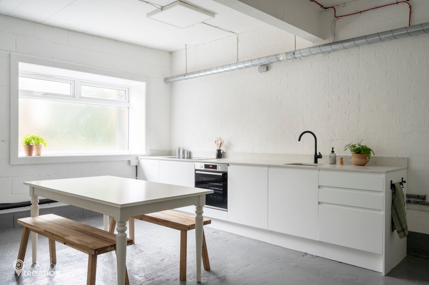 Location CreationThe Social KitchenStudio B Simple