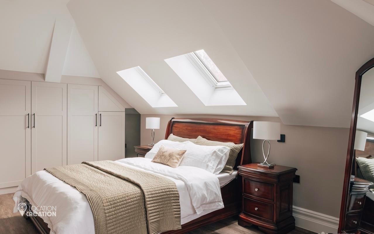 Location CreationEaling House WBedroom