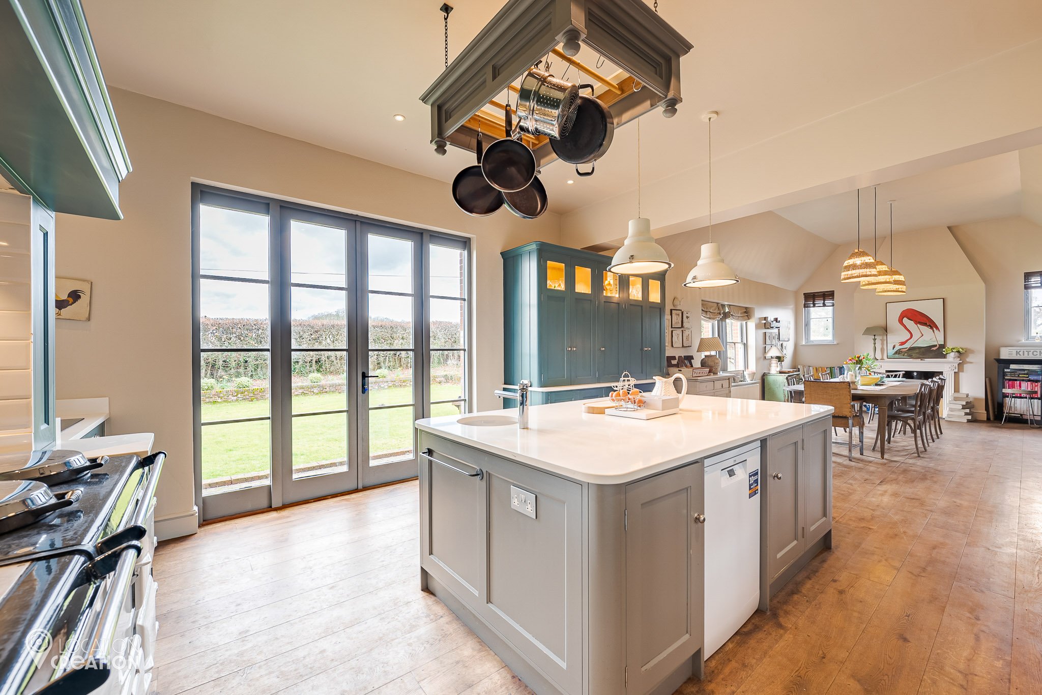 Location Creation Amberwood House Kitchen Island