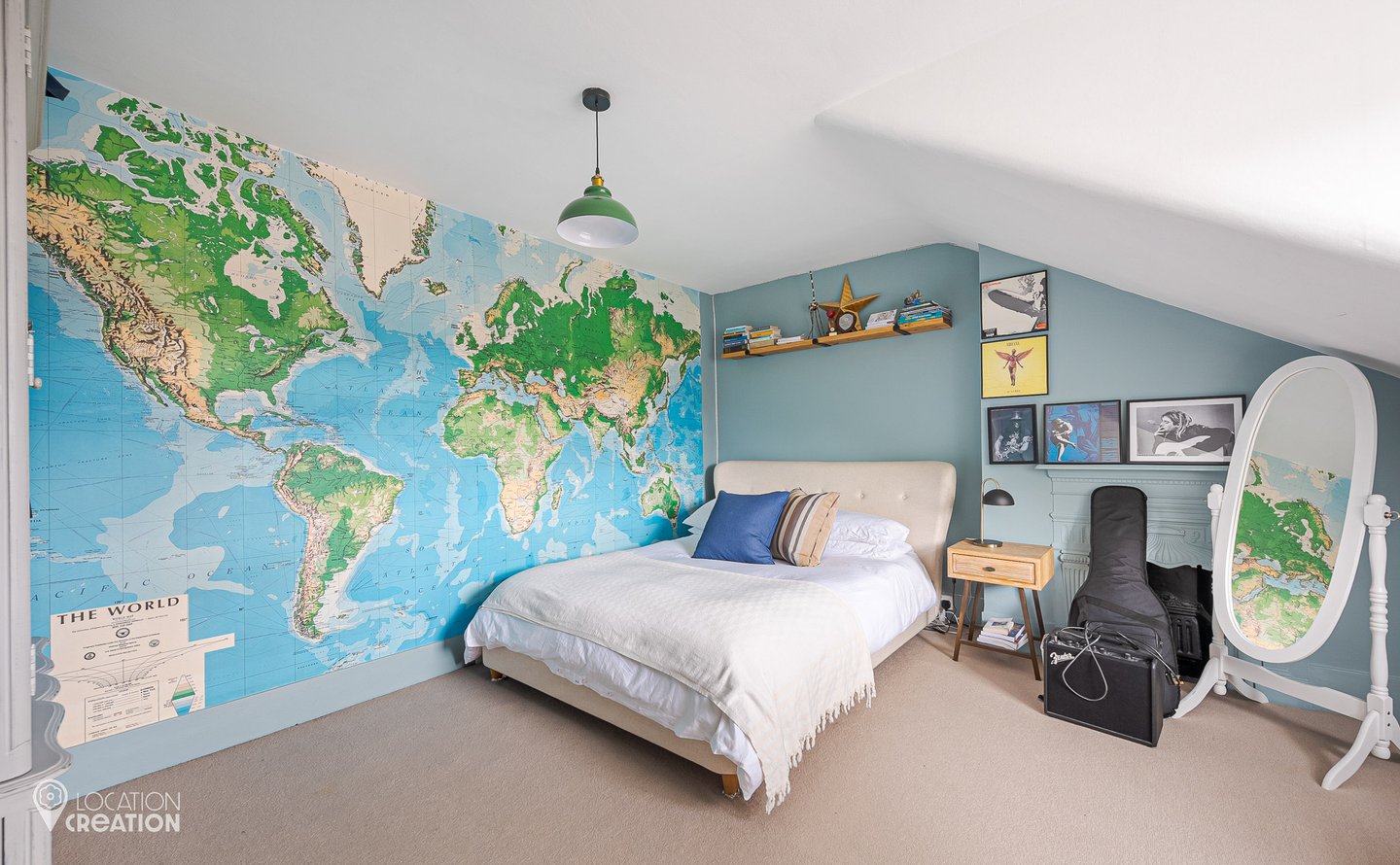 Location Creation Heaver House Bedroom