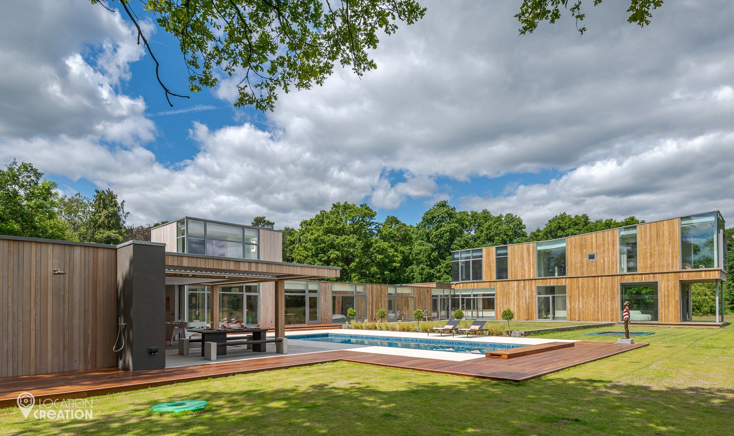 Location Creation Bel Air Pool And Garden