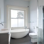 Location Creation West House Family Bathrooom