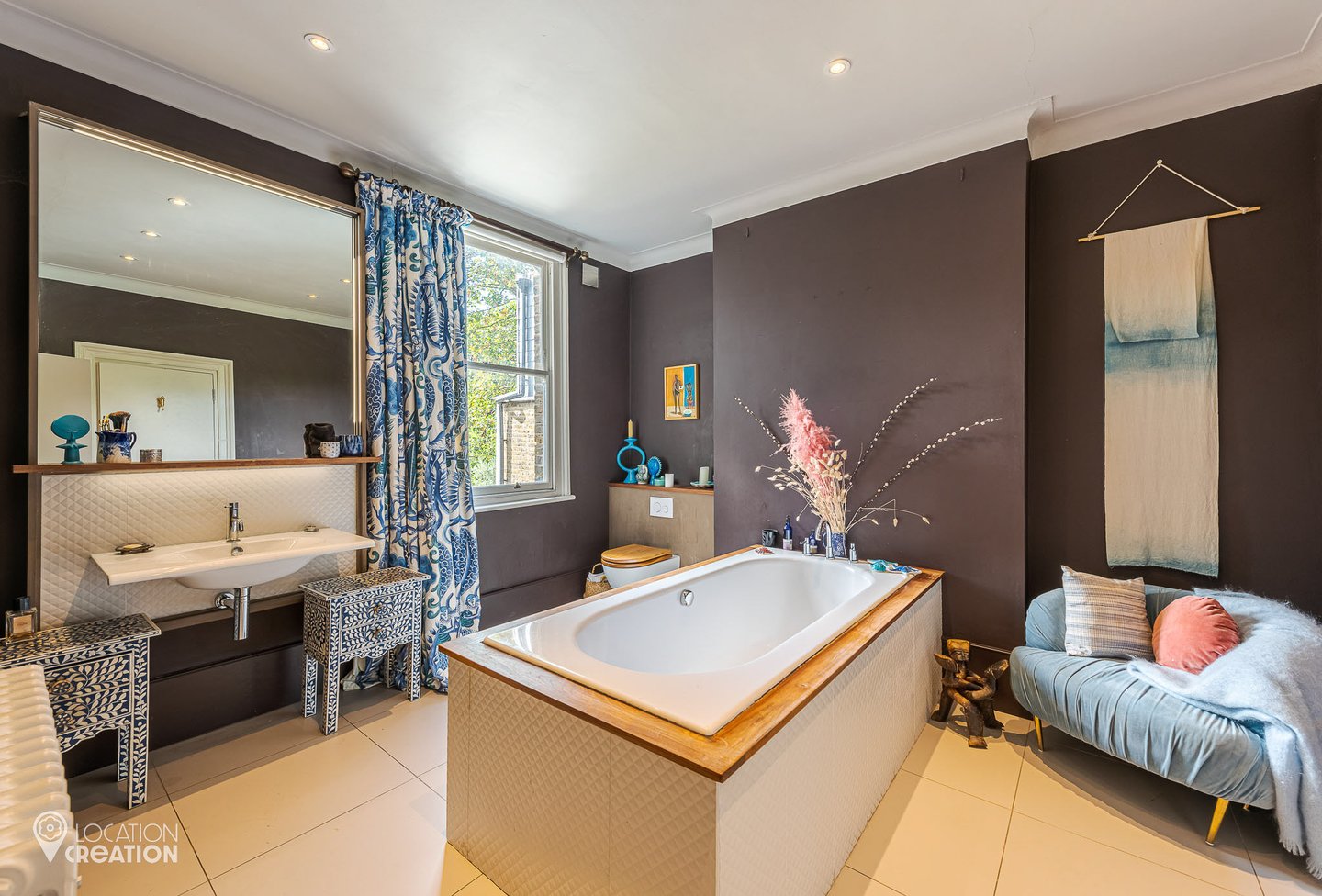 Location Creation Lyndhurst Grove Master Ensuite