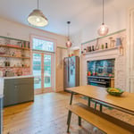 Location Creation Margate Delight Dining Table