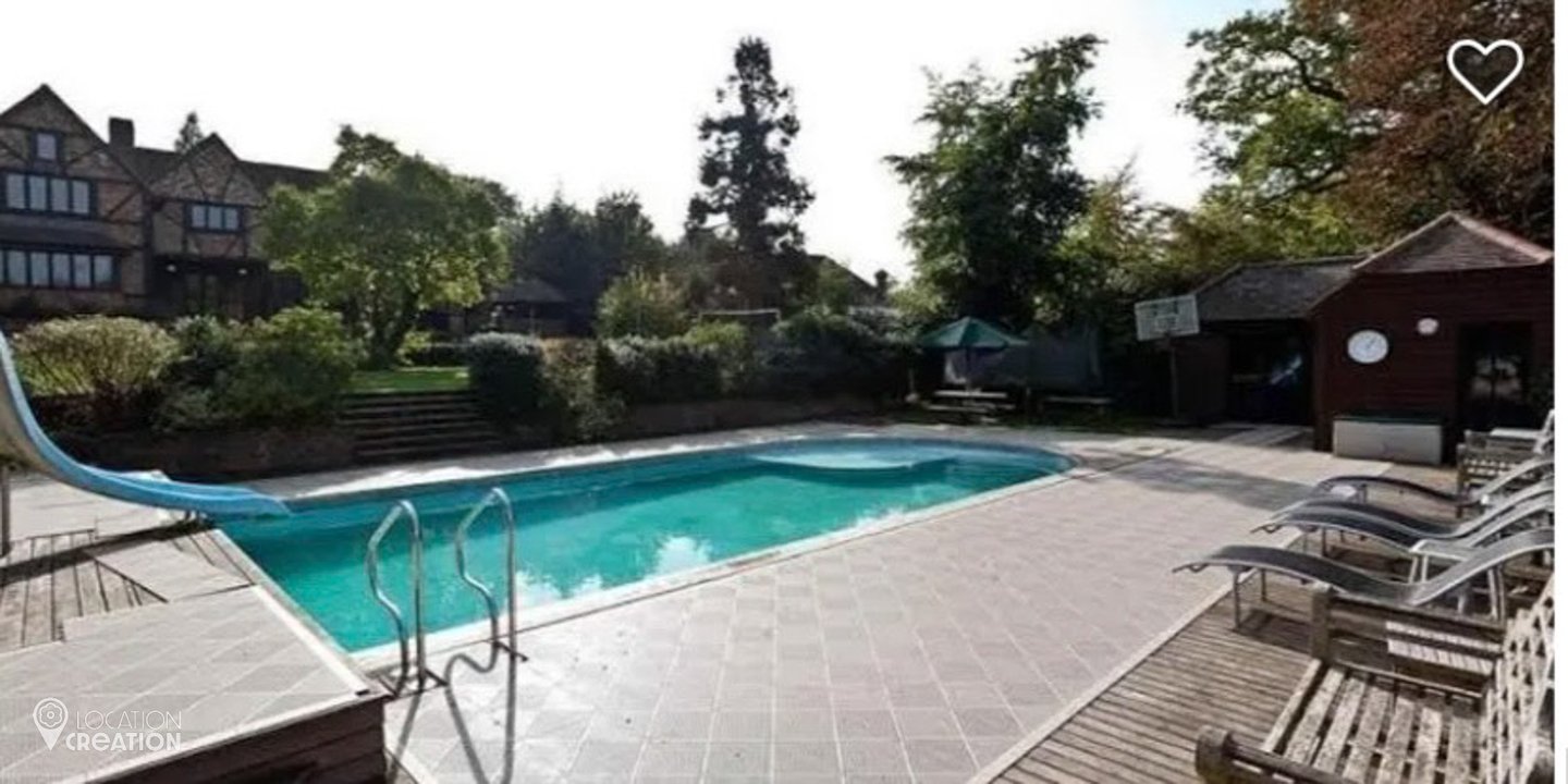 Location Creation Mill House Pool
