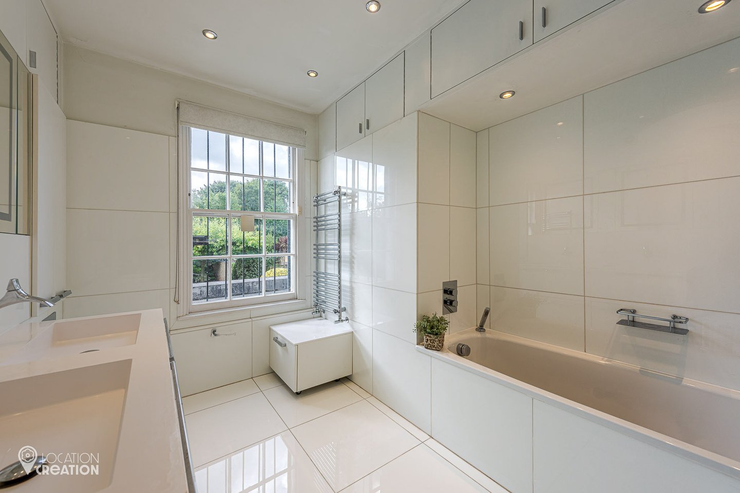 Location Creation Larkhall Rise Master Ensuite