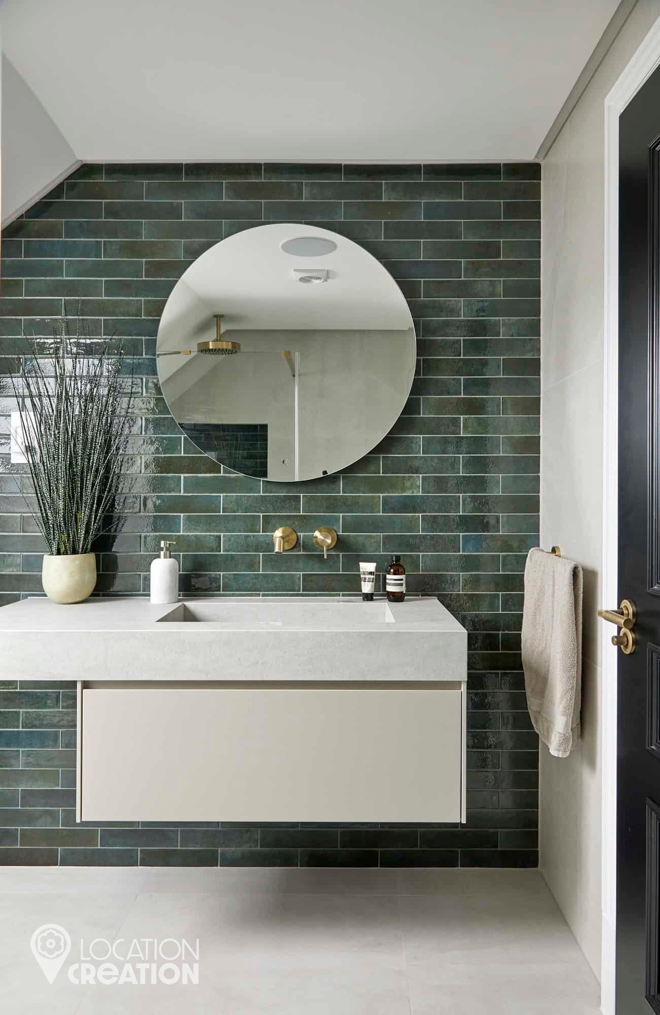 Location CreationEaling House WGreen Loo