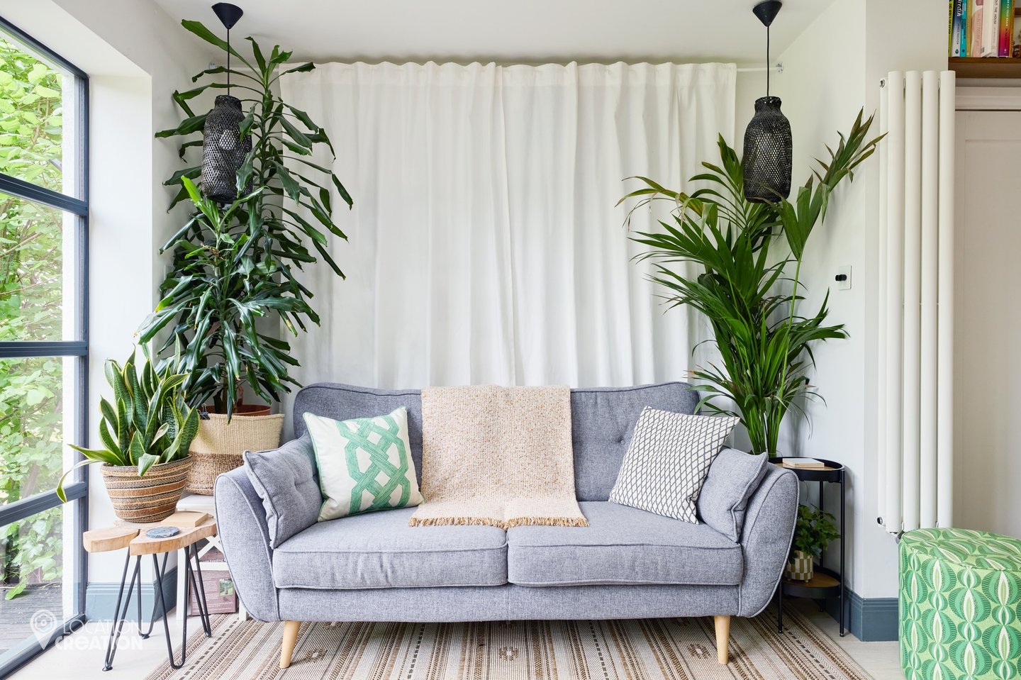 Location Creation Da Silva Design Living Space Sofa