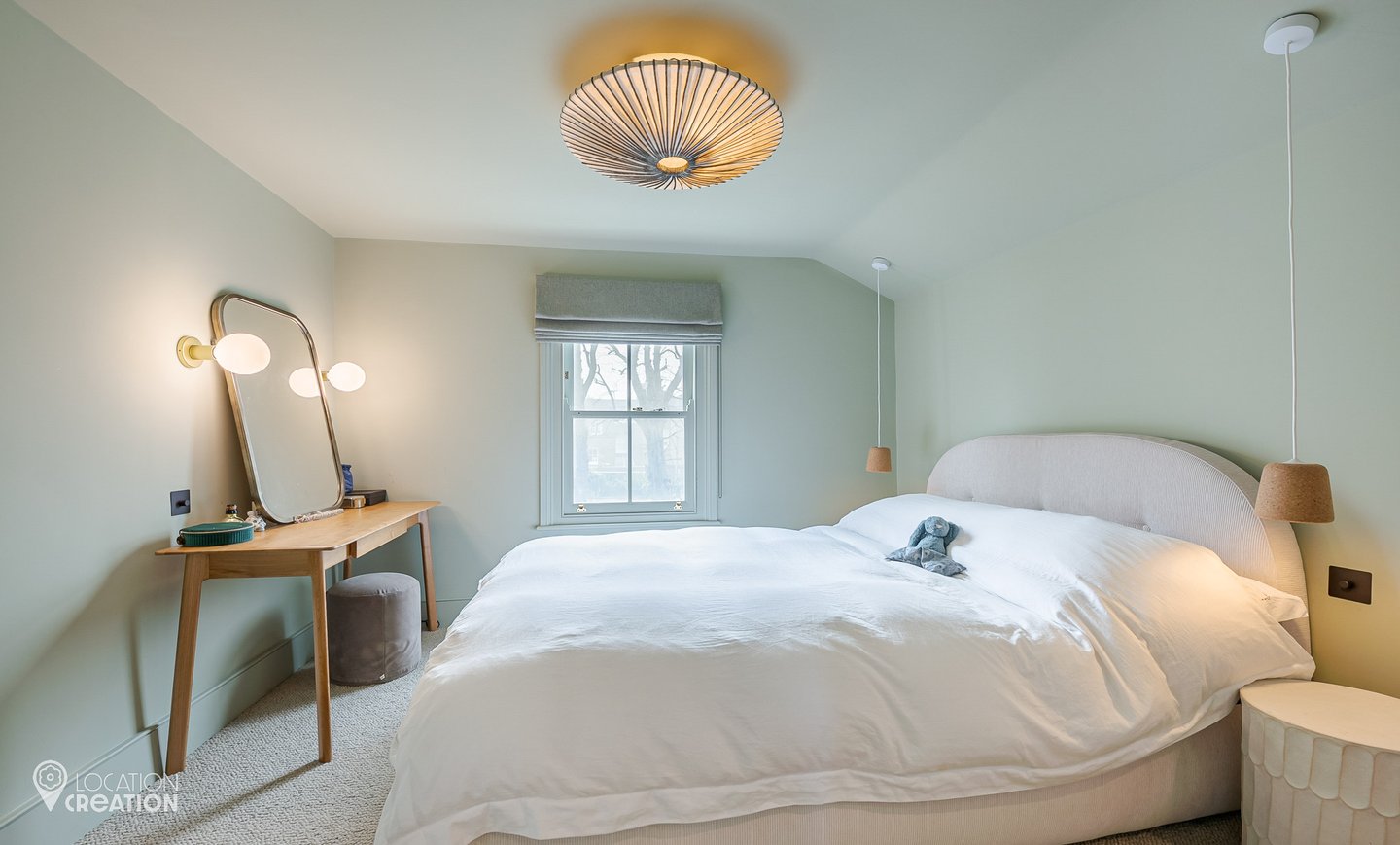 Location Creation Eglantine Bedroom