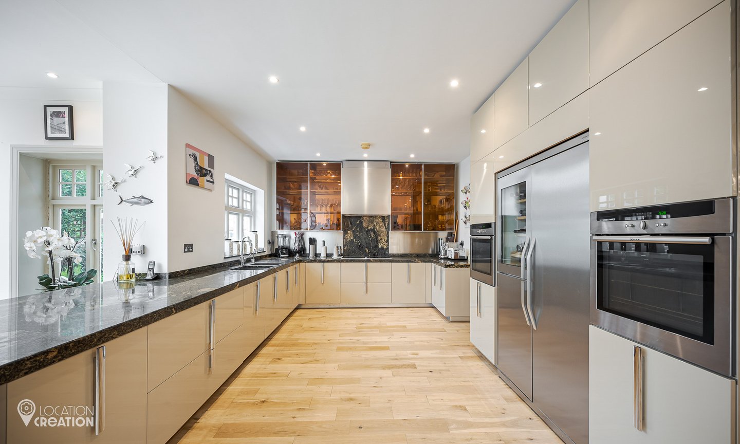 Location Creation Barnet House Kitchen