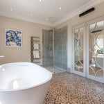 Location Creation Grayshurst Bathroom