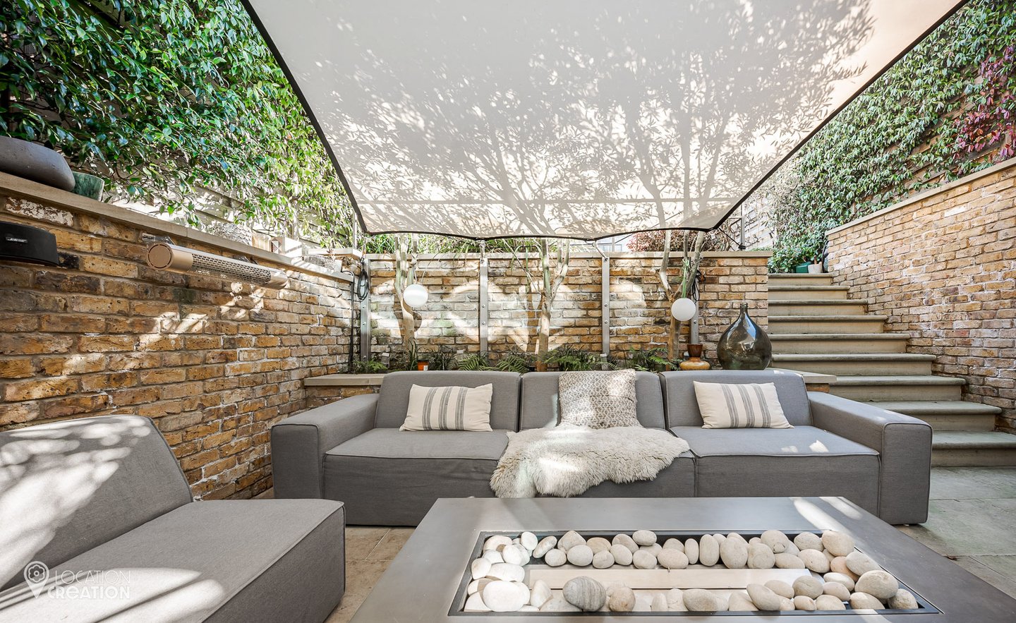 Location Creation Eglantine Outdoor Seating