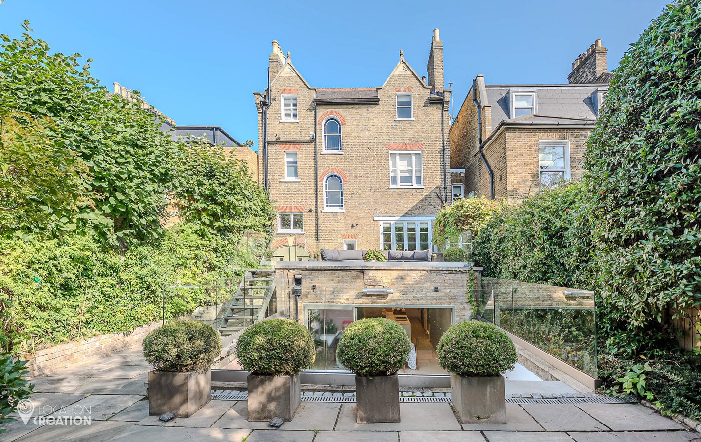 Location Creation Bentley House Upper Level Garden