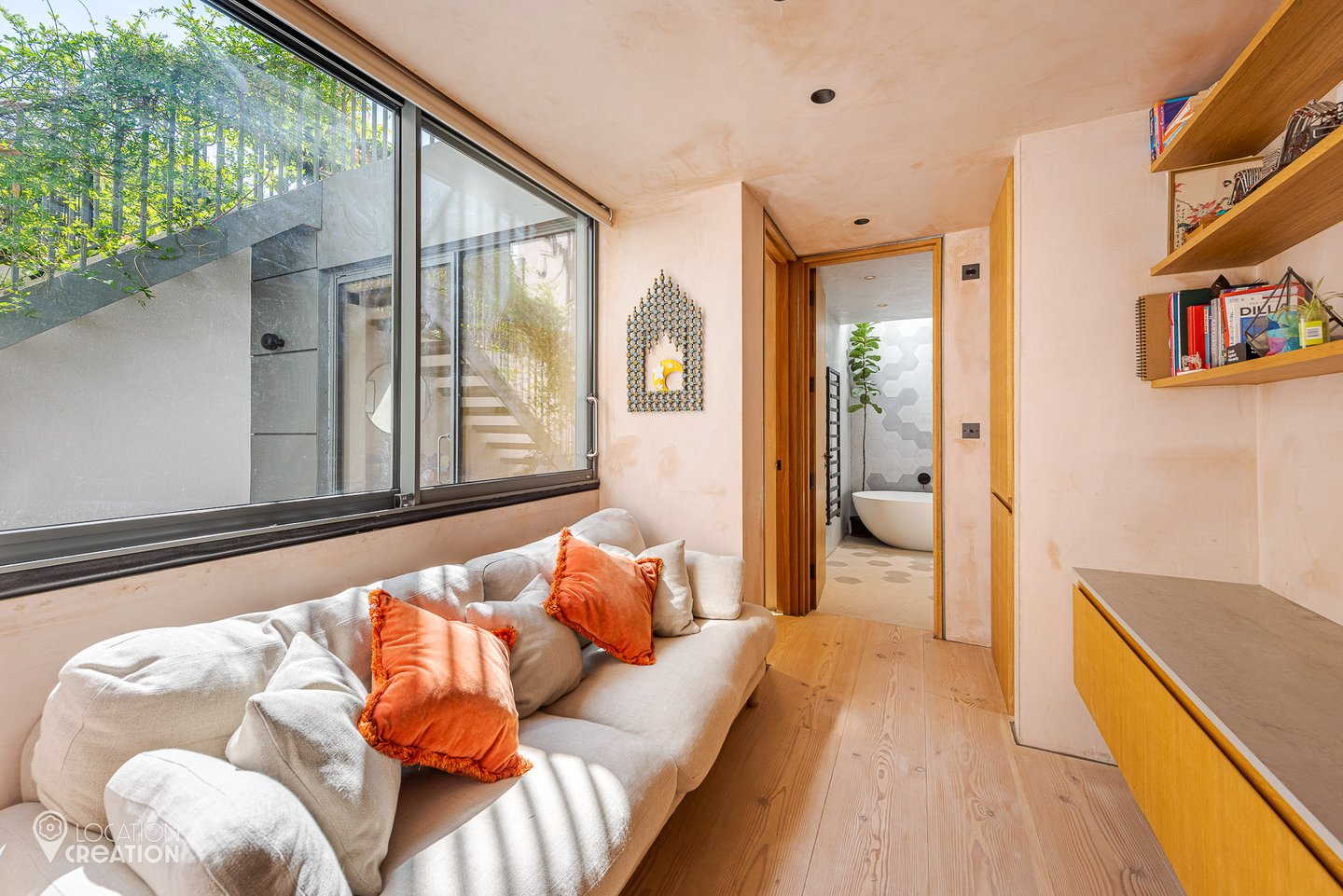 Location Creation Hackney House Snug