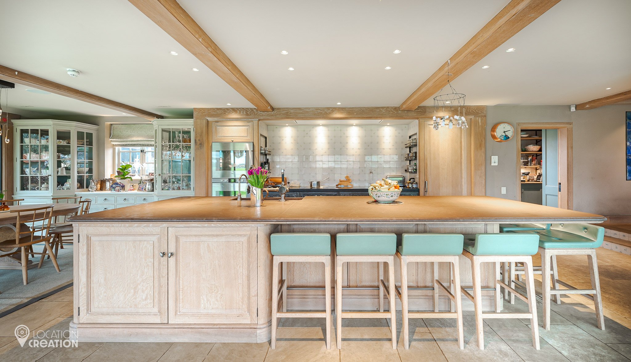 Location Creation Silver Slide Kitchen
