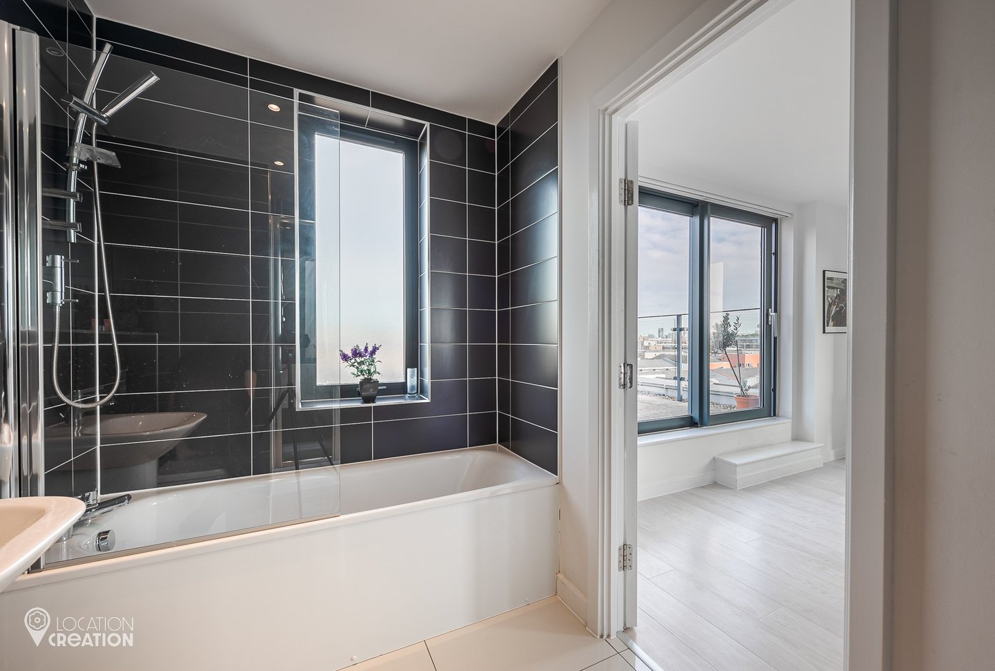 Location Creation E Master Ensuite