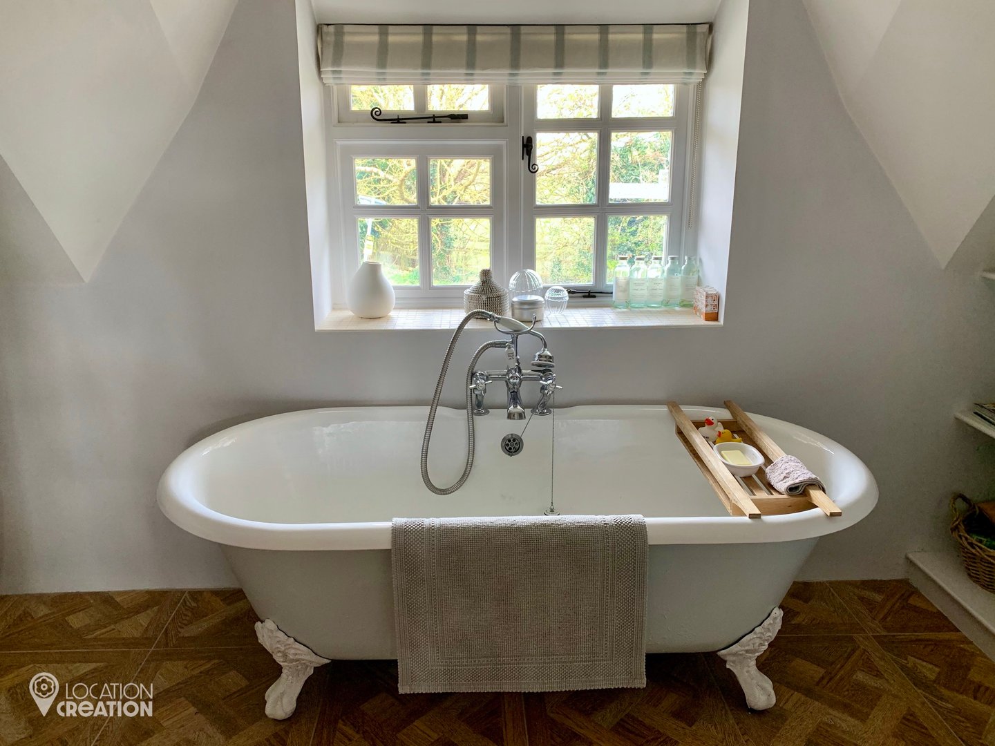 Location CreationTTC Bathroom  Bath Tub