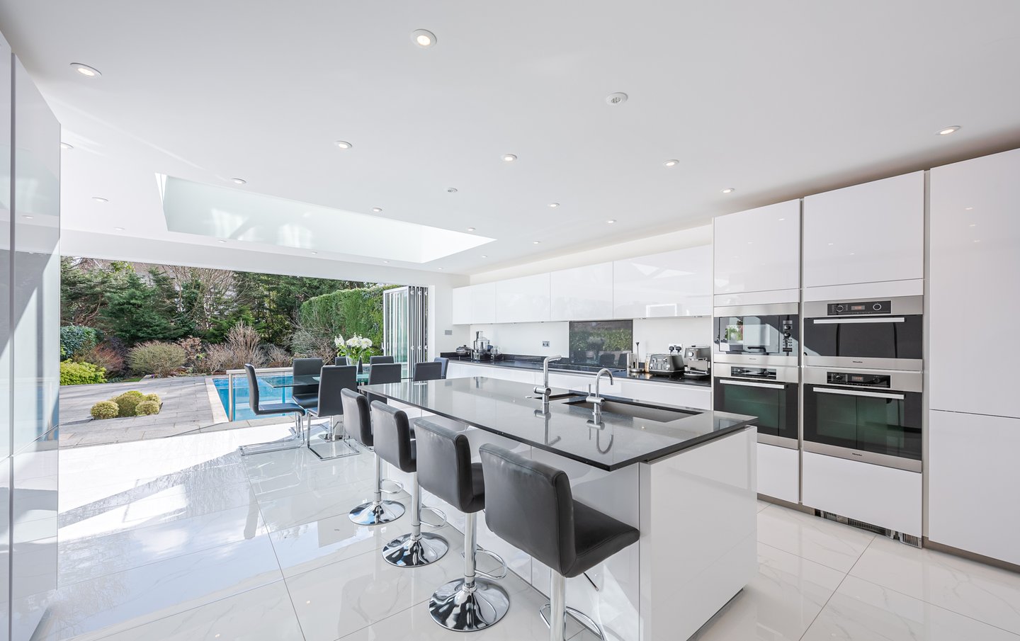 Location Creation Chandos Kitchen