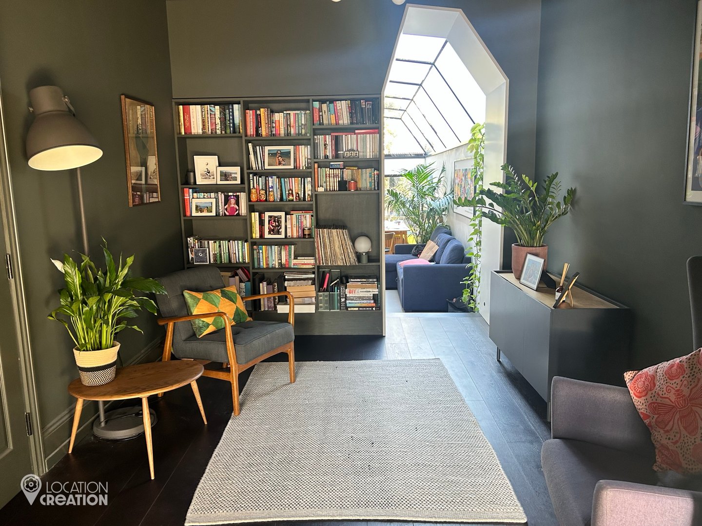 Location CreationCrouch EndTV Room