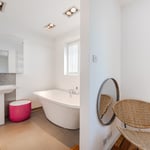Location CreationHove HouseBathroom
