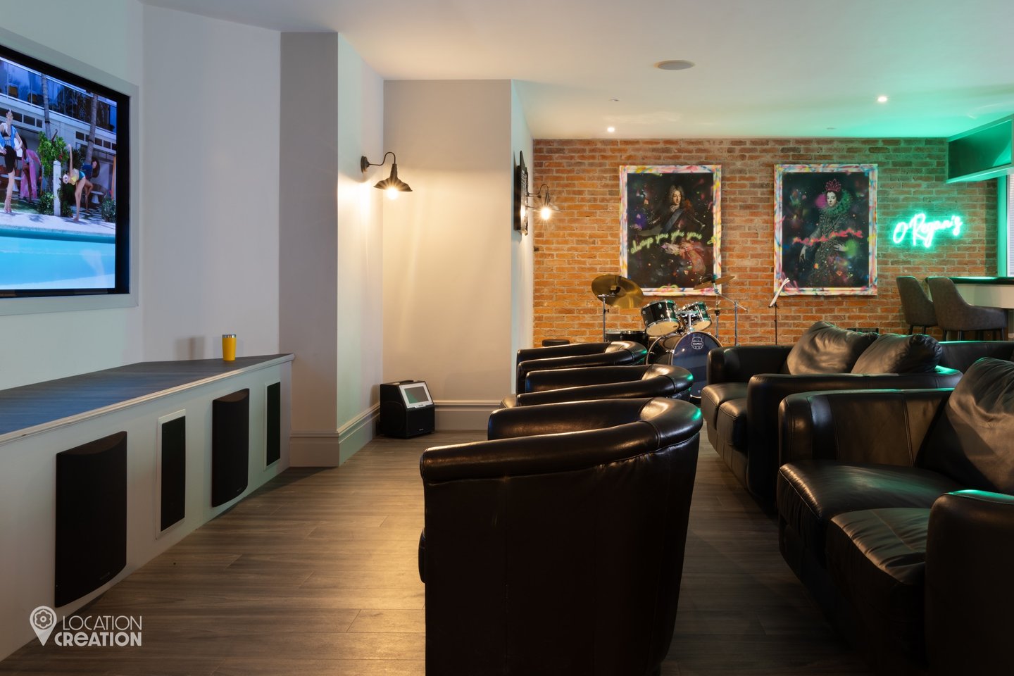 Location CreationRegency HouseGames Room