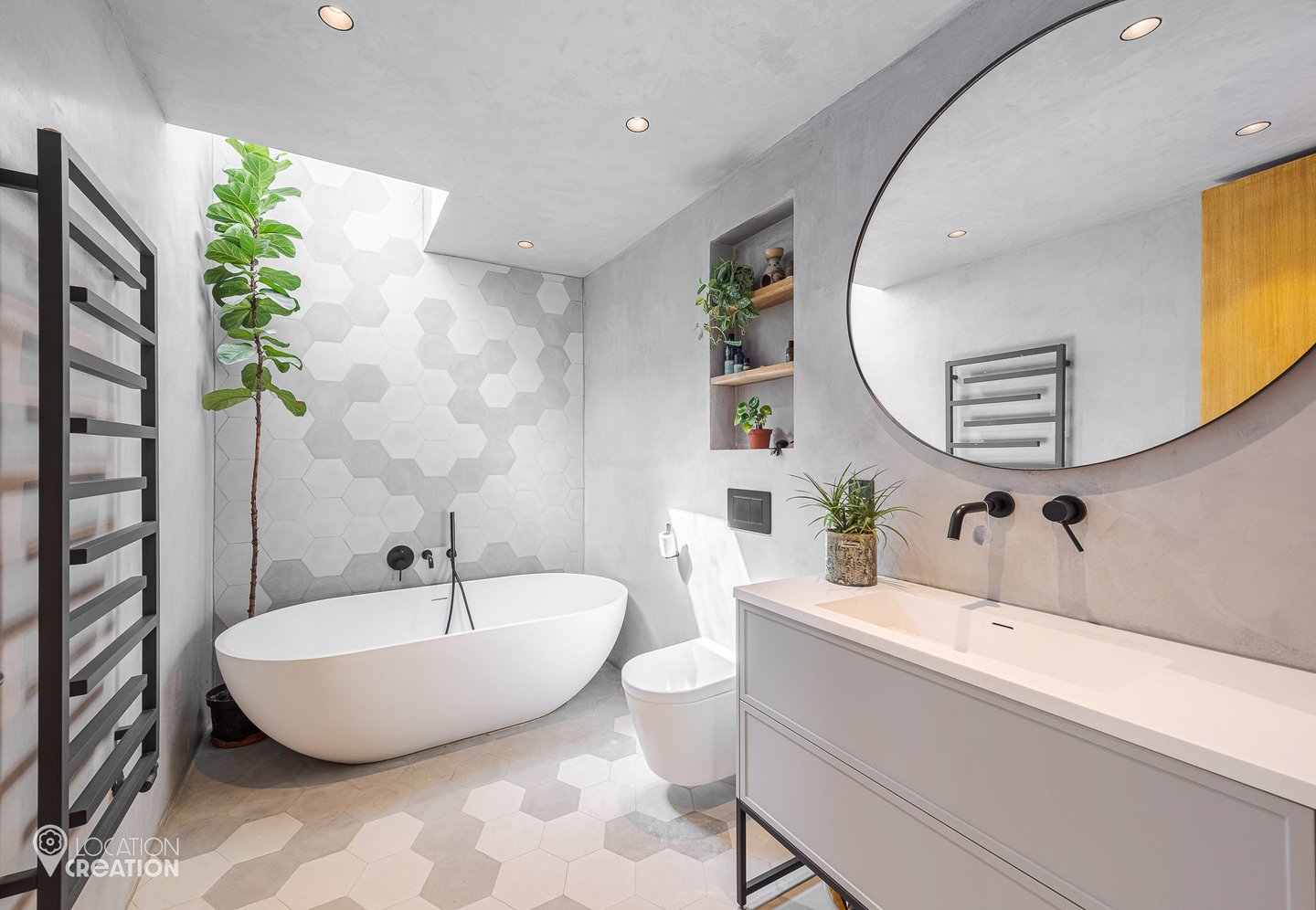 Location Creation Hackney House Bathroom