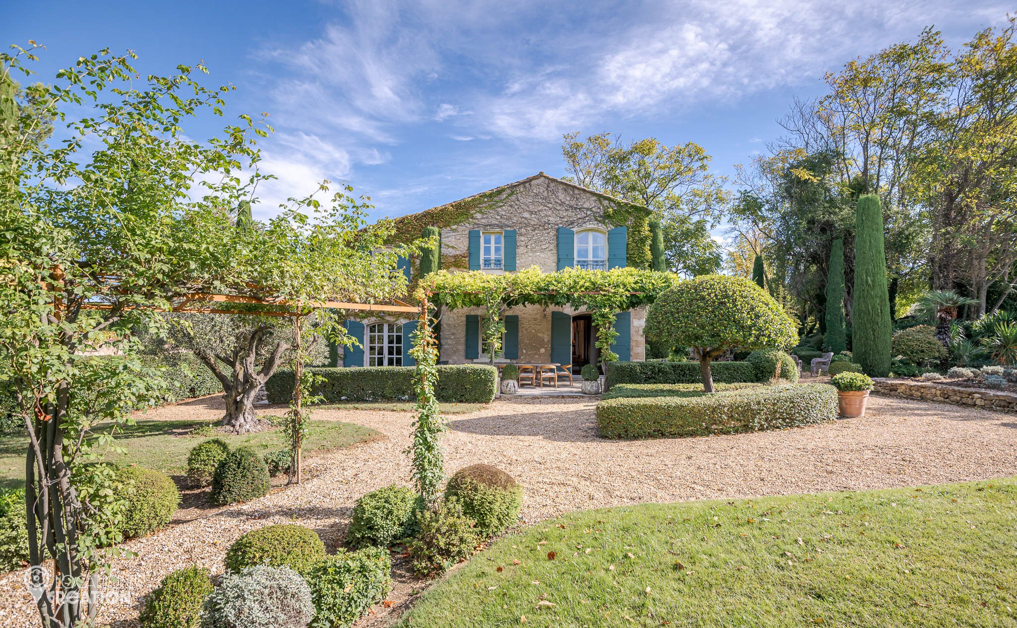 Location Creation PRV Exterior