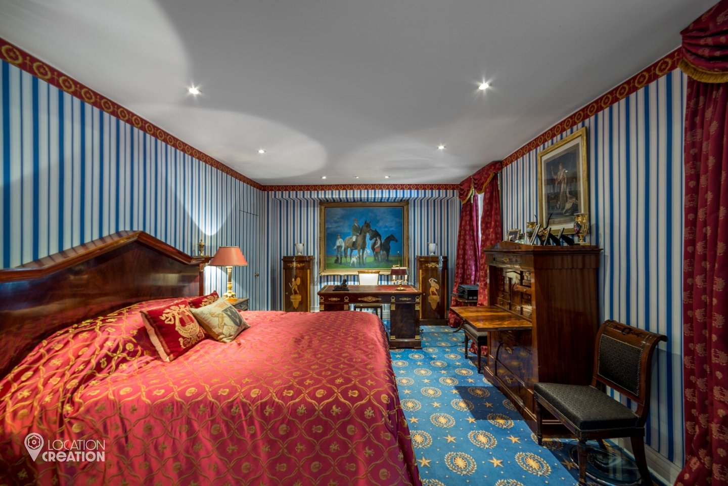 Location CretionEarls Court ParadiseMain Bedroom
