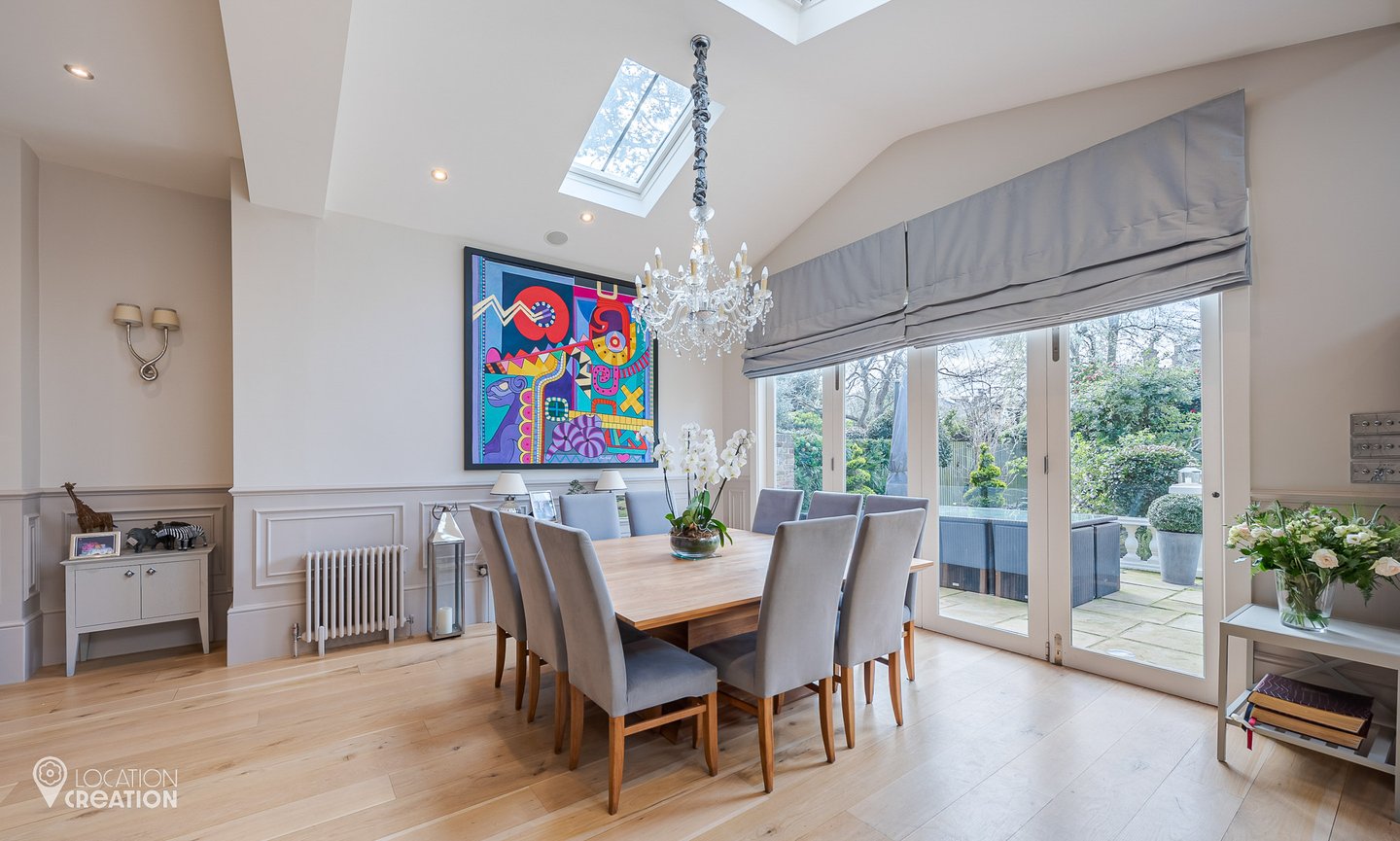Location Creation Macaulay Road Dining Table