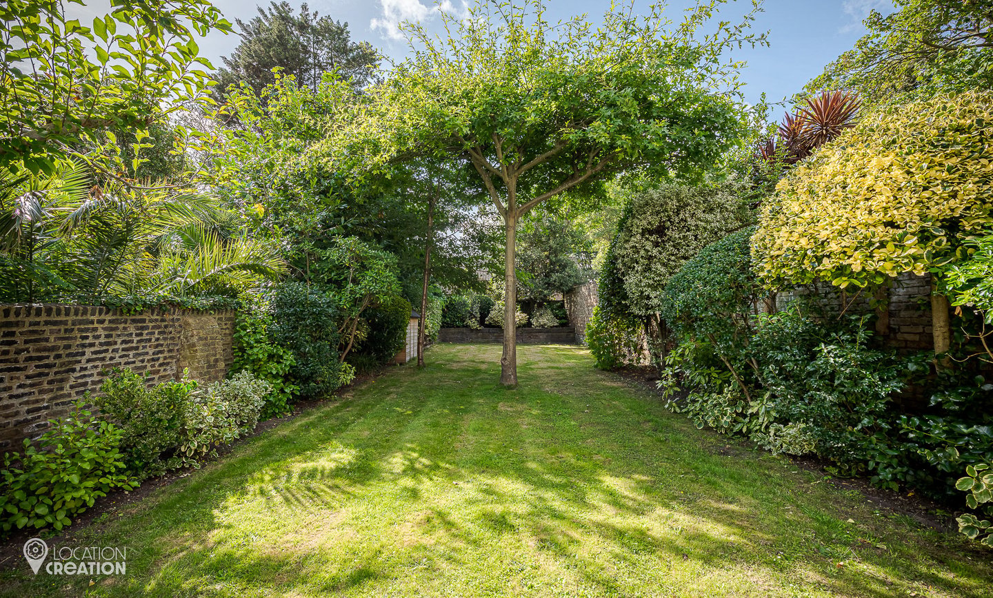 Location Creation Larkhall Rise Garden