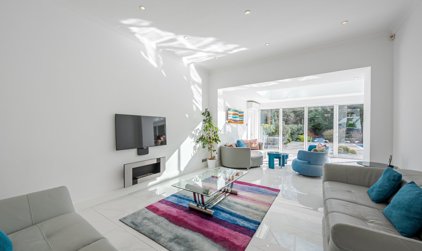 Location Creation Chandos Sitting Room