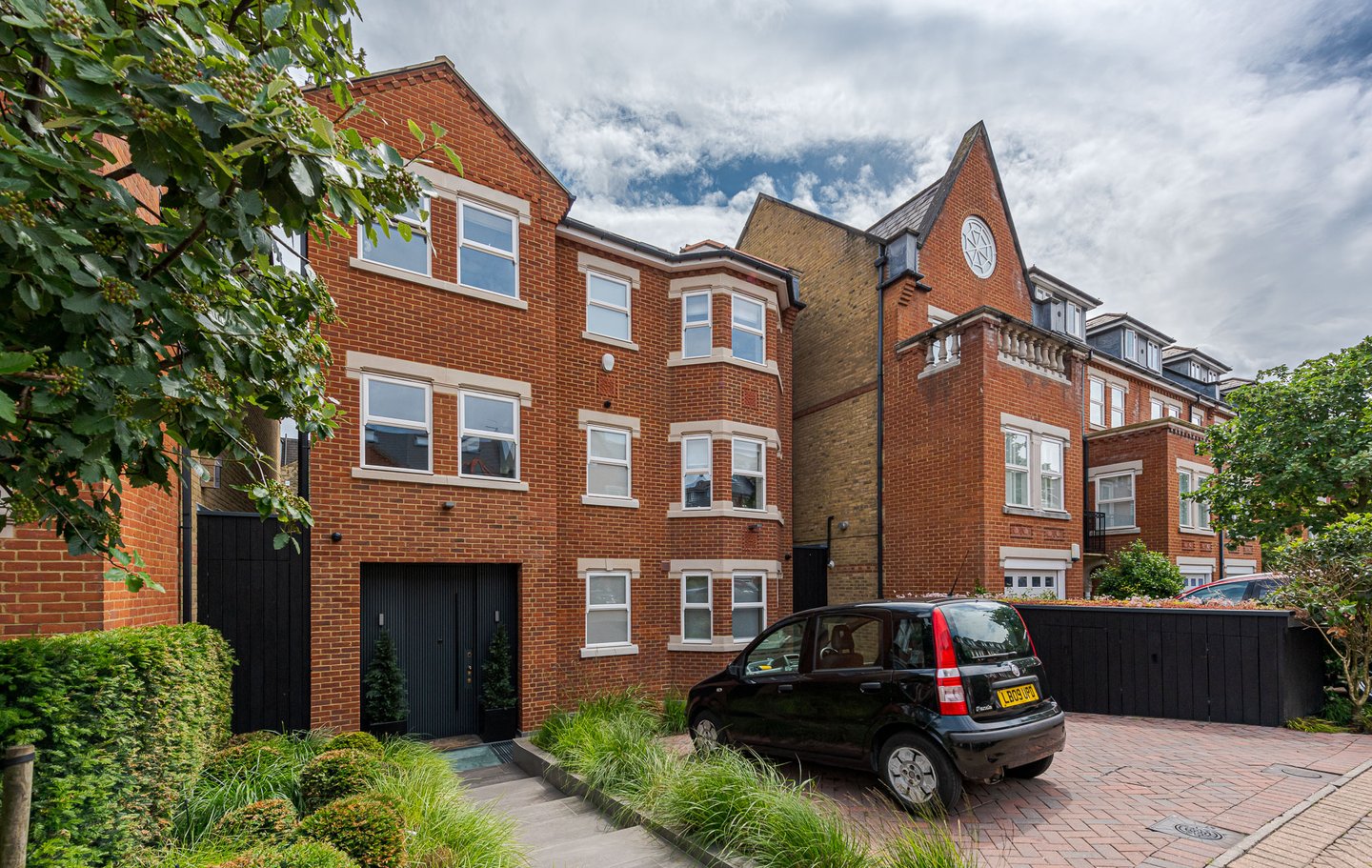 Roseneath Front Of Property Jpg