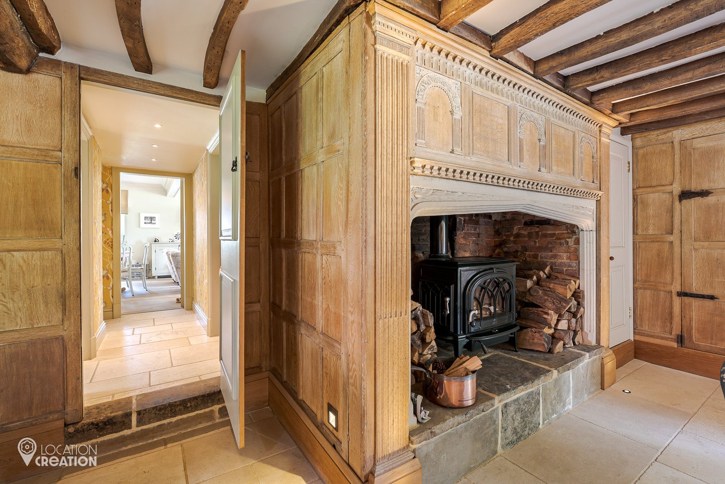 Location Creation Jacobean Manor Fireplace