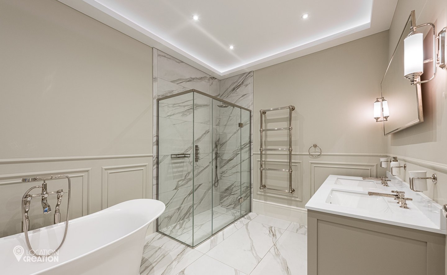 Location CreationMacaulay Road Master Ensuite Alt