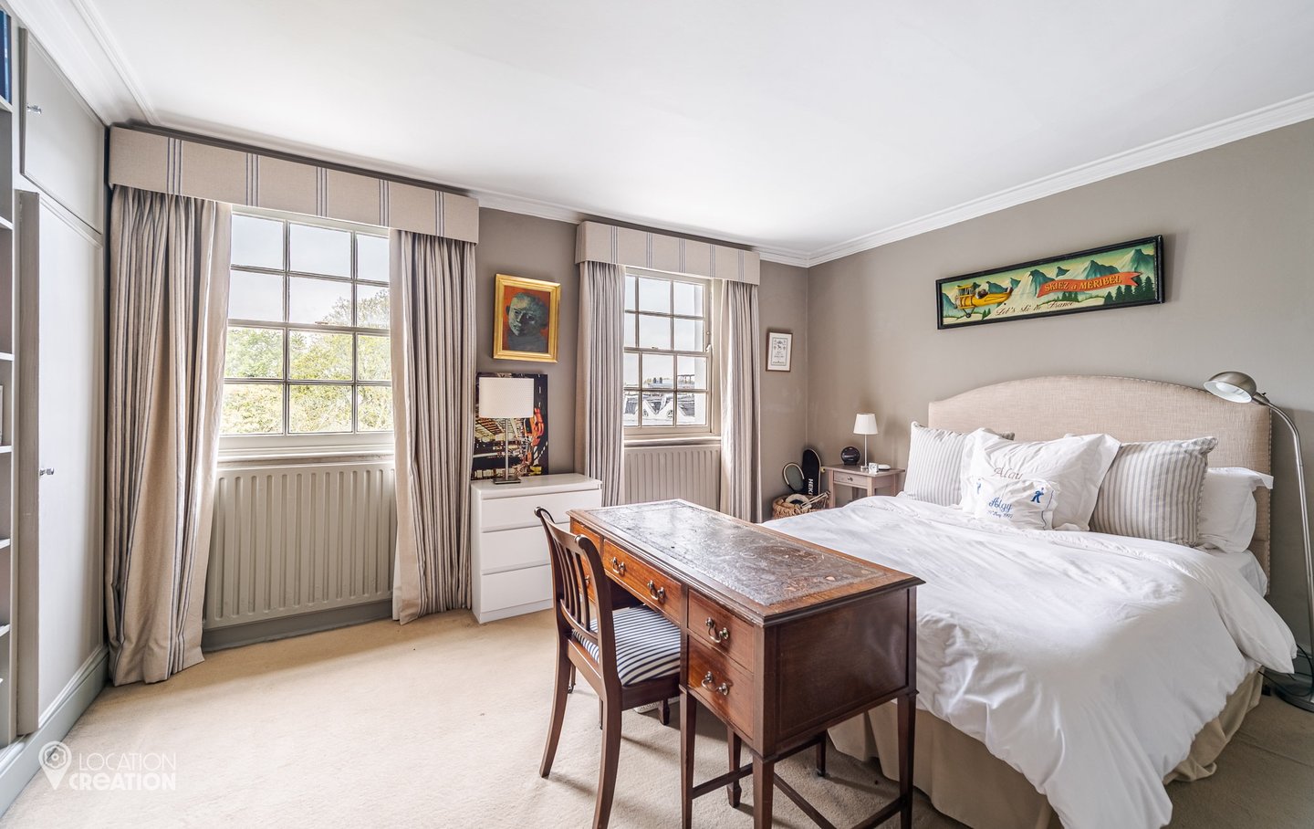 Location Creation St Peters Square Bedroom