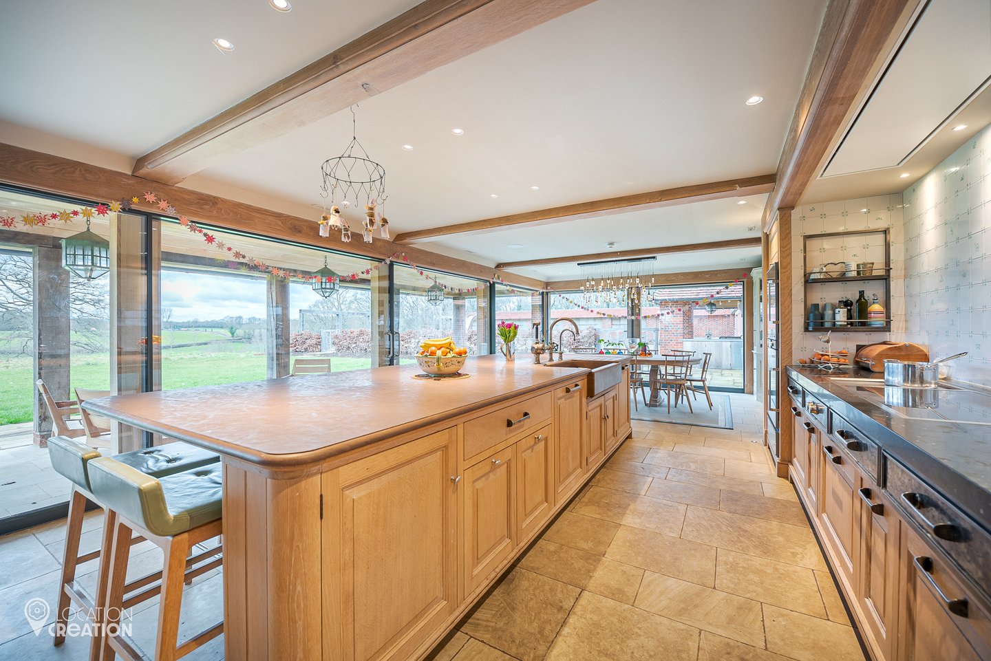 Location Creation Silver Slide Kitcheni