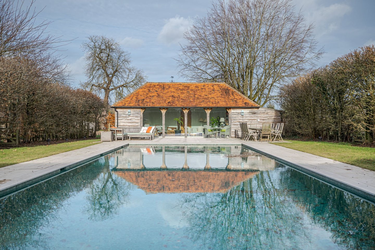 BMswimmingpool