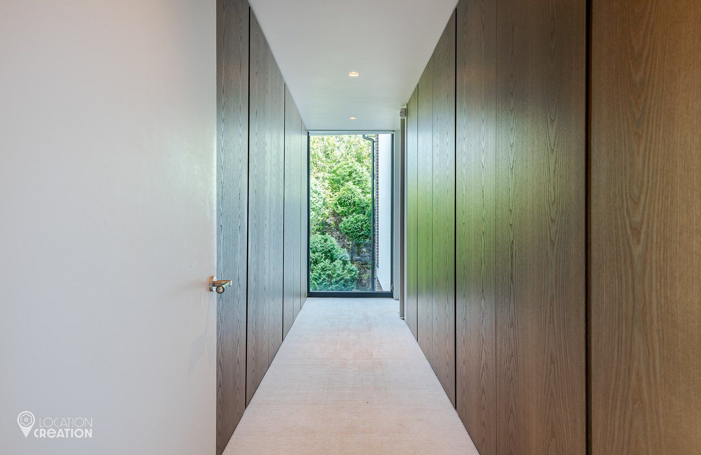 Location Creation Woodhall Hallway