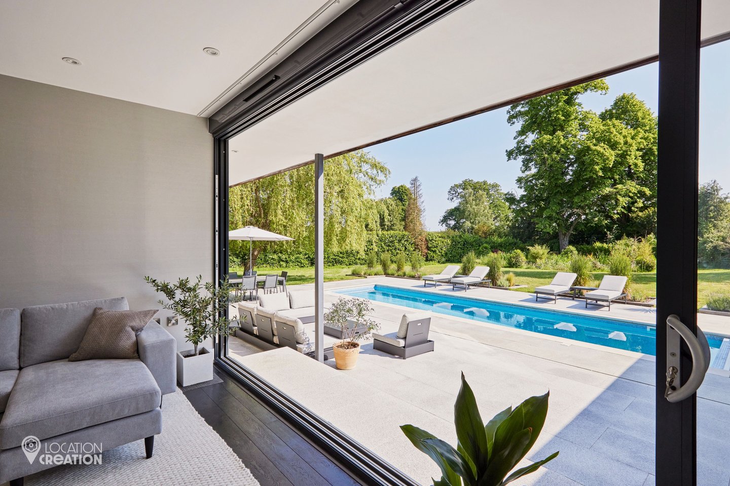 Location CreationVannCrofttv Room