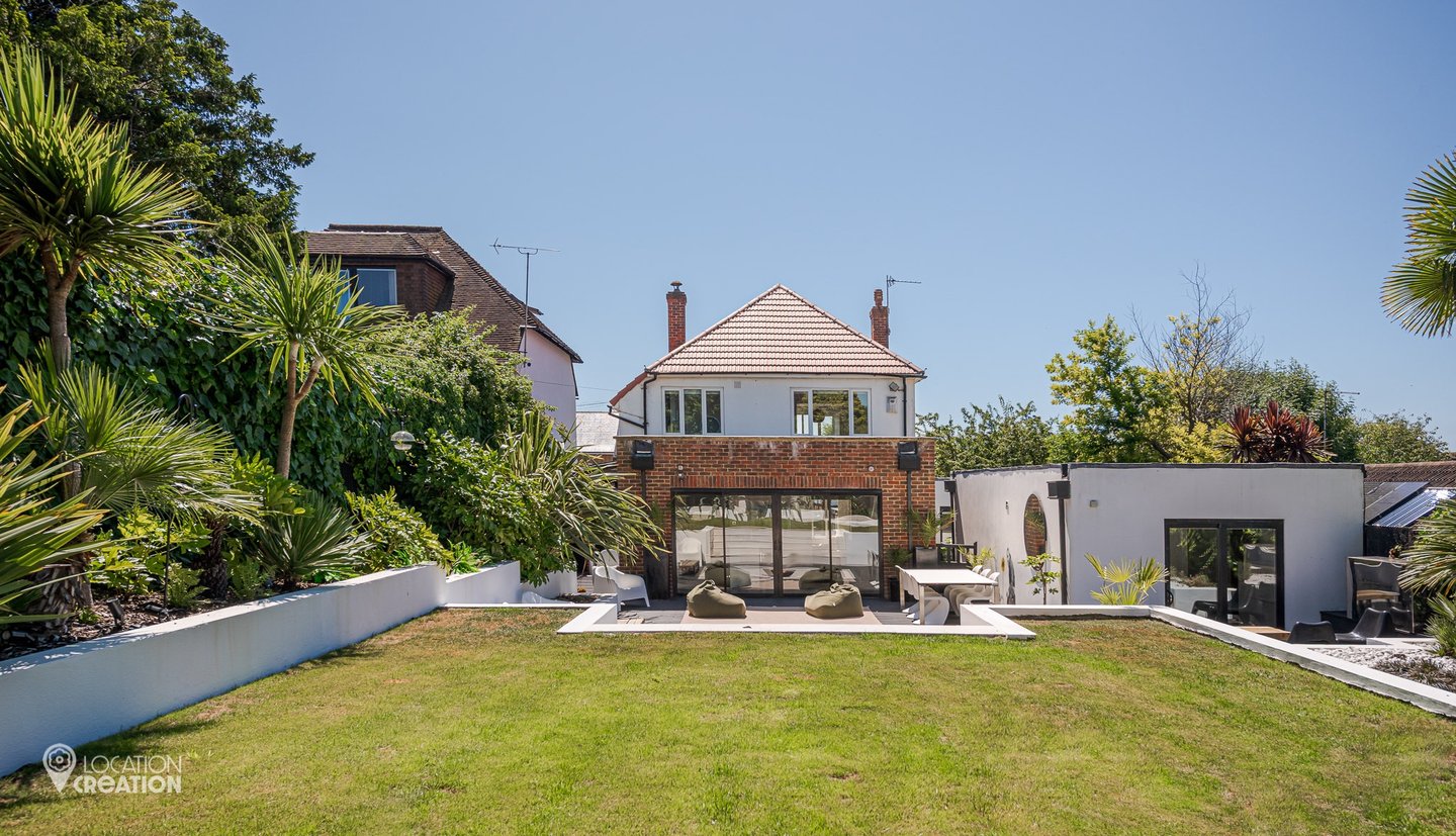 Location CreationHove HouseLawn